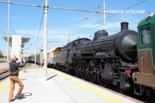 20190509-08318-Trasferita-temporaneamente-in-Sicilia-la-locomotiva-a-vapore-685-089