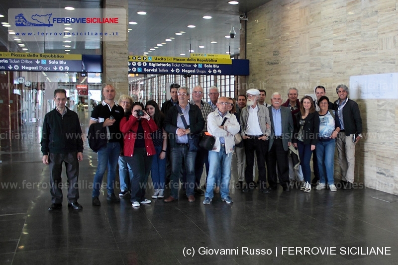 Venticinque ospiti visitano le stazioni ferroviarie di Messina Centrale e Messina Marittima